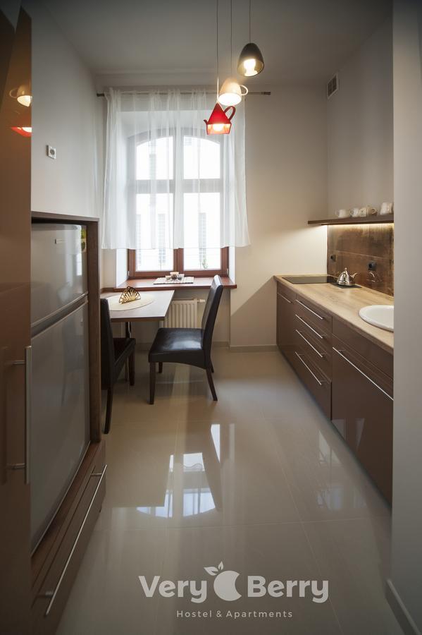 Apartment Przestronny Very Berry W Poznaniu Z Dwiema Sypialniami By Renters *